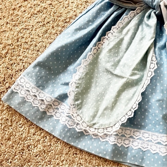 Vintage Handmade Girls Dusty Blue Prairie Ruffle Dress Sz 6? Lace White Slip - Picture 8 of 12